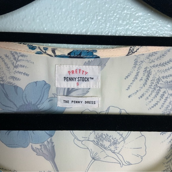 Pretty Penny Stock Dress - Picture 6 of 6